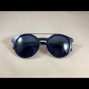 Hugo Boss Sunglasses/blue